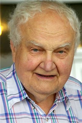 Вячеслав Иванов